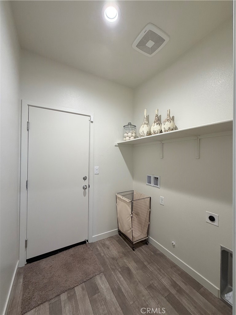 3151 Yuba River Dr., Merced, CA 95341