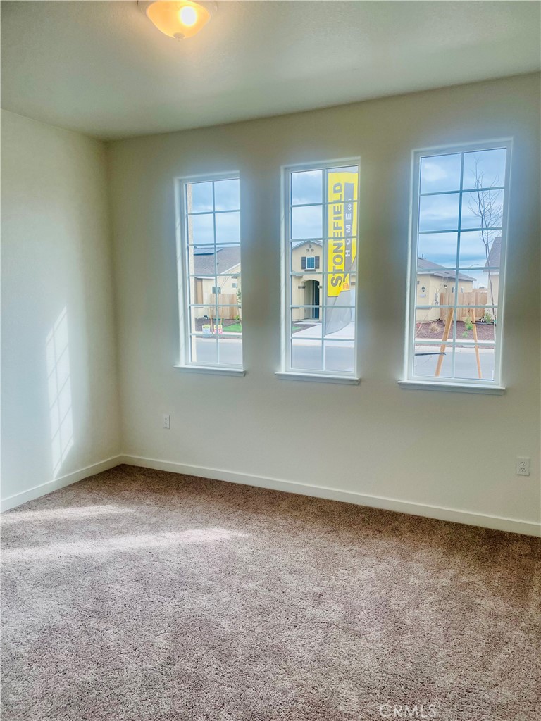 117 Squaw Valley Dr., Merced, CA 95341