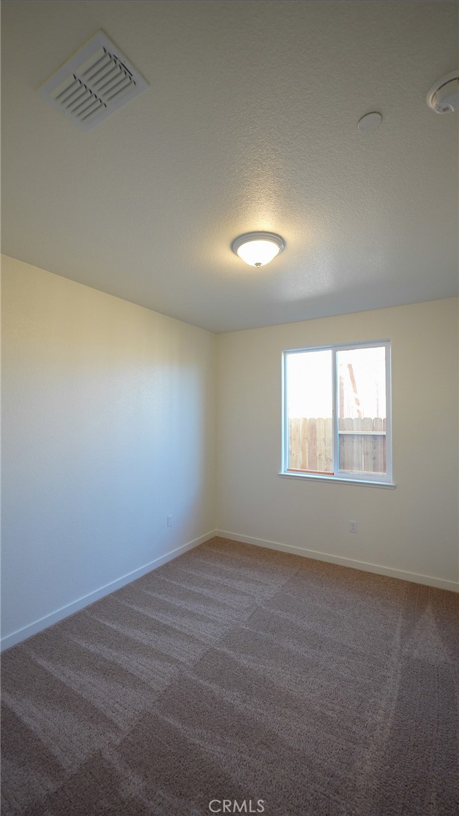 117 Squaw Valley Dr., Merced, CA 95341