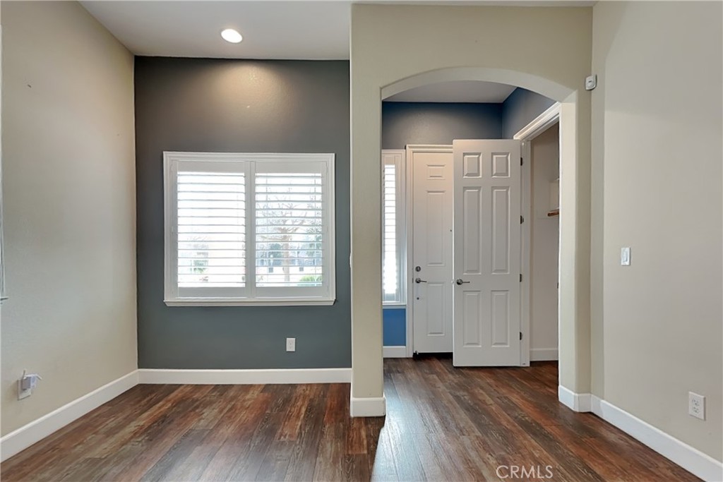 2091 State, Turlock, CA 95380