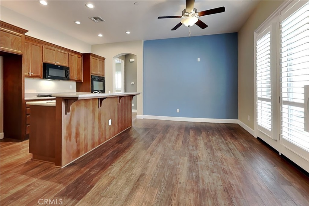 2091 State, Turlock, CA 95380