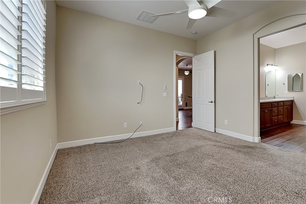 2091 State, Turlock, CA 95380