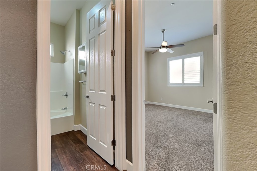 2091 State, Turlock, CA 95380