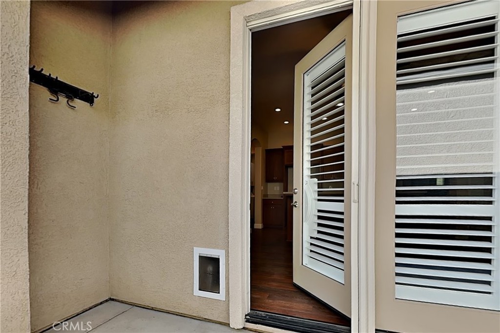 2091 State, Turlock, CA 95380