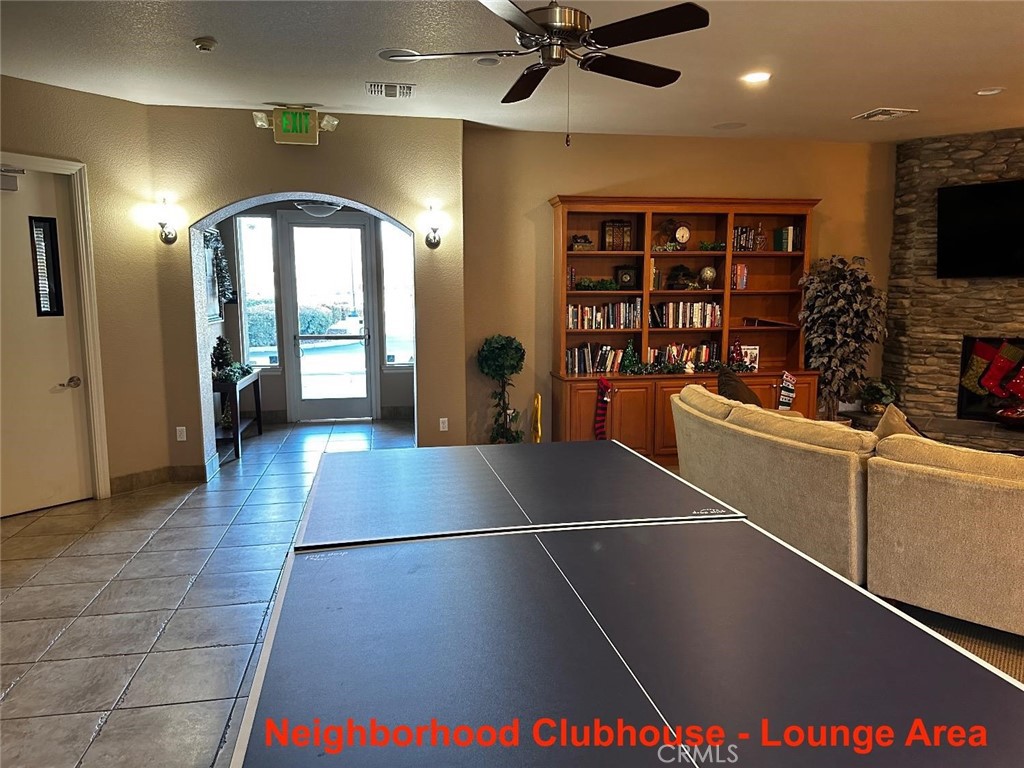 2091 State, Turlock, CA 95380