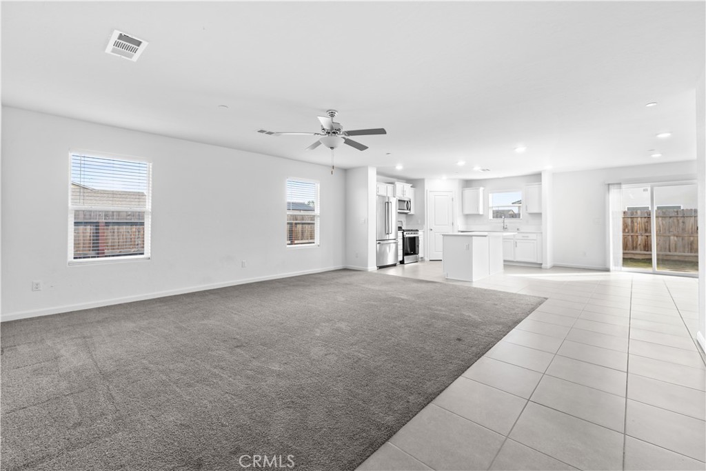 296 Grand Canyon Ct, Merced, CA 95341