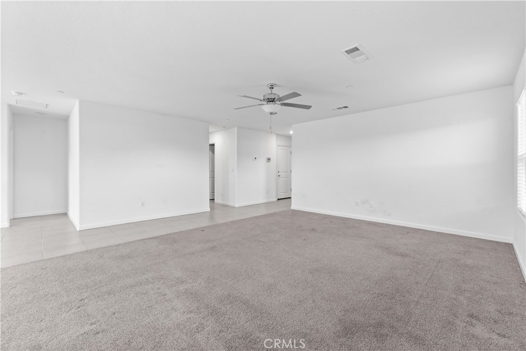 296 Grand Canyon Ct, Merced, CA 95341