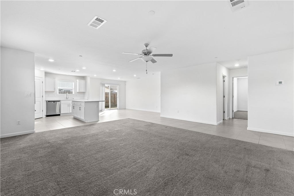 296 Grand Canyon Ct, Merced, CA 95341