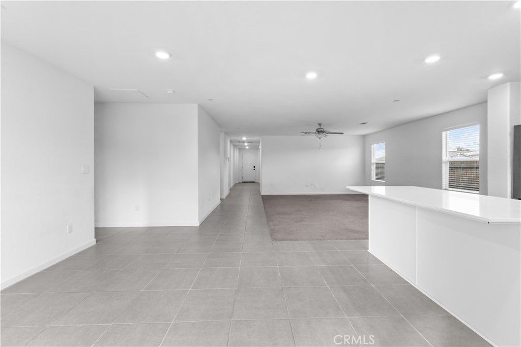 296 Grand Canyon Ct, Merced, CA 95341