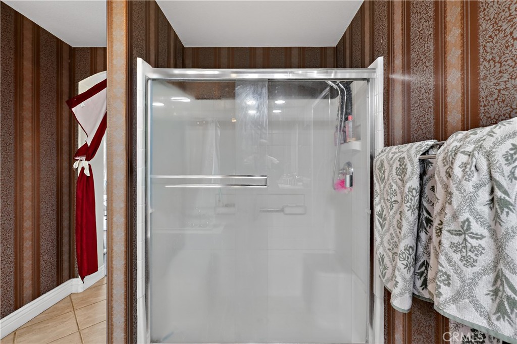 1277 Baxter, Merced, CA 95348