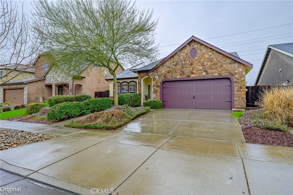713 Ironstone Dr, Merced, CA 95348