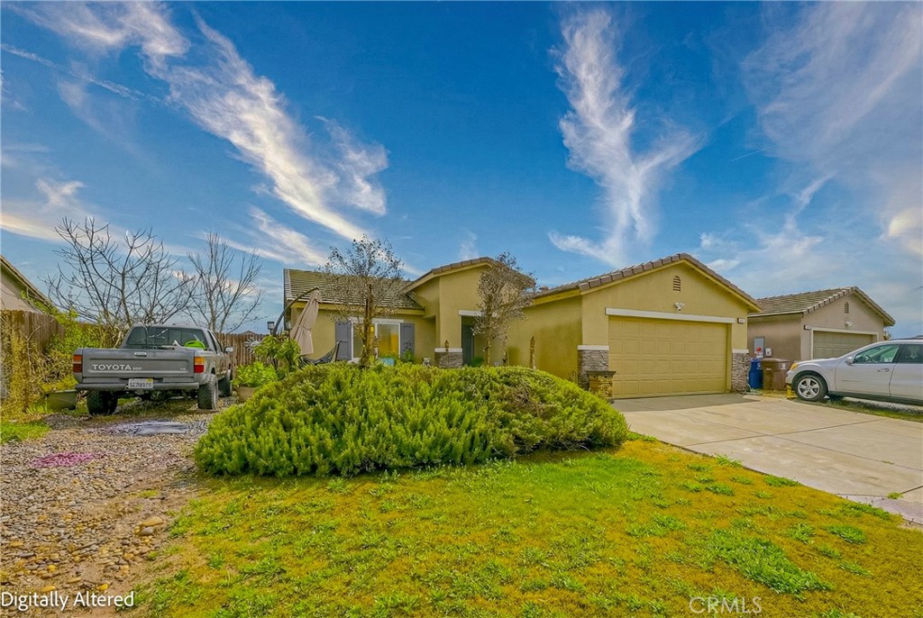 547 Blossom, Chowchilla, CA 93610