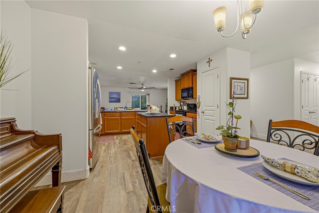 547 Blossom, Chowchilla, CA 93610