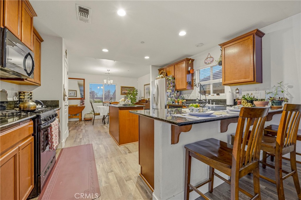 547 Blossom, Chowchilla, CA 93610