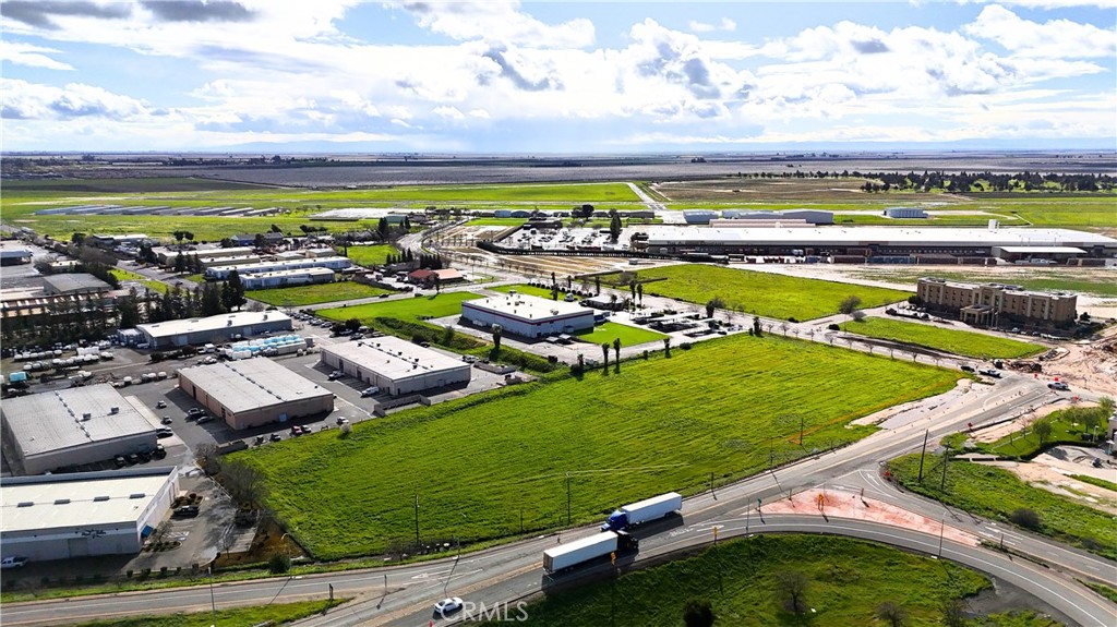 0 Airport Drive & Avenue 17, Madera, CA 93637