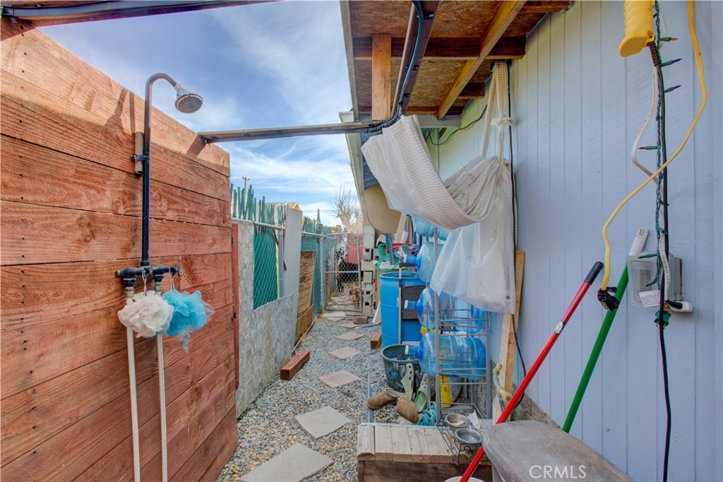 7139 Center, Winton, CA 95388