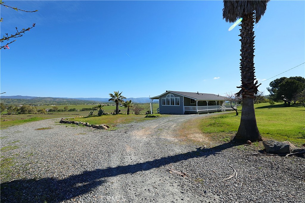 9570 Banderilla, La Grange, CA 95329