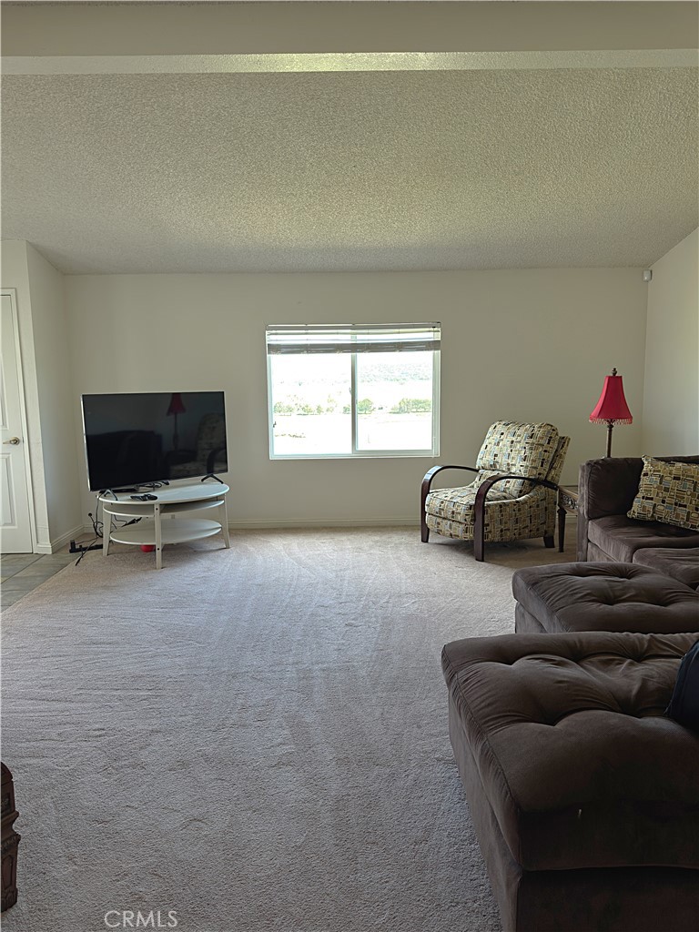 9570 Banderilla, La Grange, CA 95329