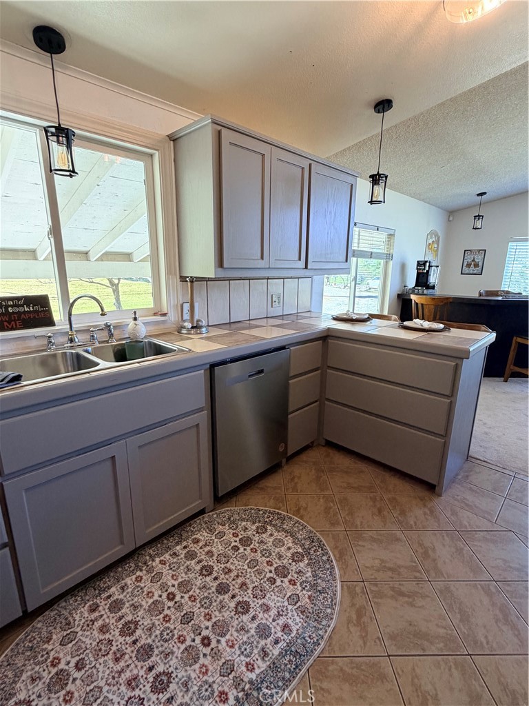 9570 Banderilla, La Grange, CA 95329