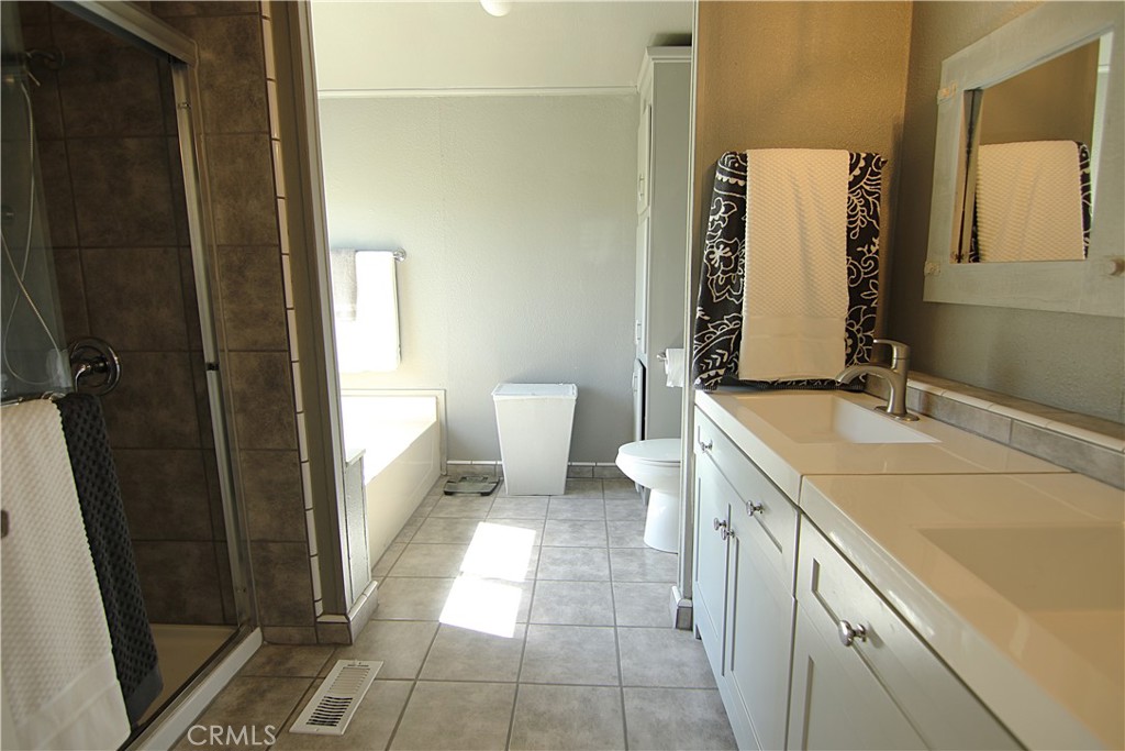 9570 Banderilla, La Grange, CA 95329