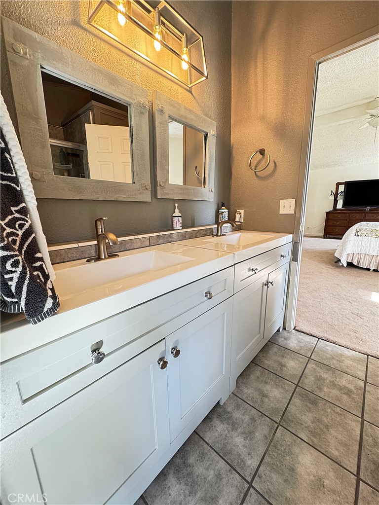 9570 Banderilla, La Grange, CA 95329