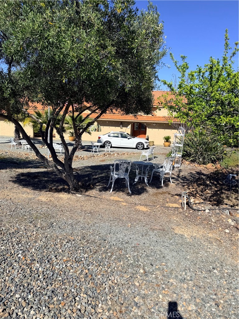 9556 Banderilla, La Grange, CA 95329