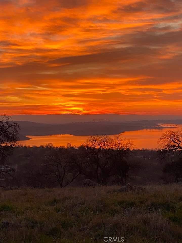 9556 Banderilla, La Grange, CA 95329