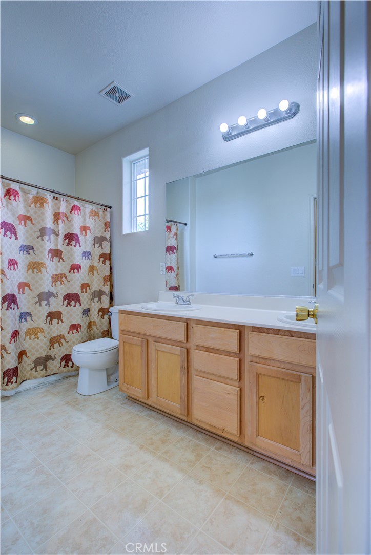 6511 Mello Ct, Winton, CA 95388