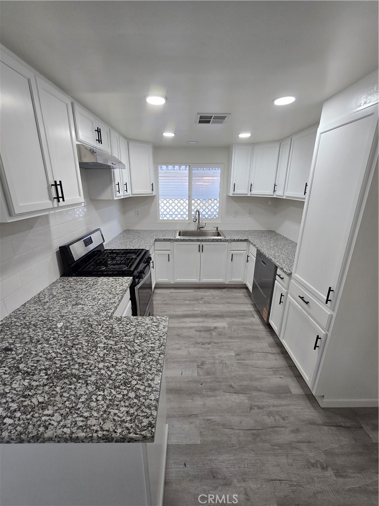 2240 Golden Oak Ln #63, Merced, CA 95341