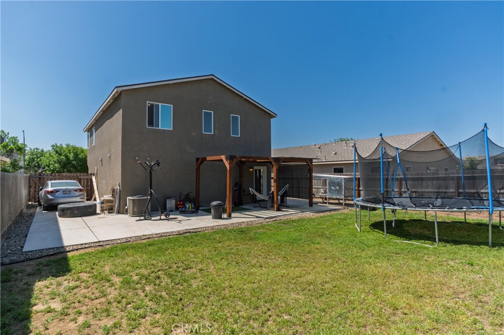 689 Coppola Ct, Merced, CA 95348