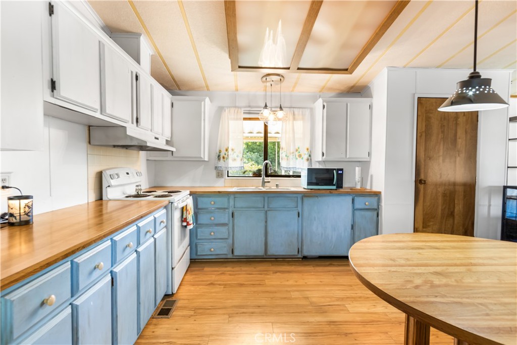 152 Seville Ct #152, Atwater, CA 95301