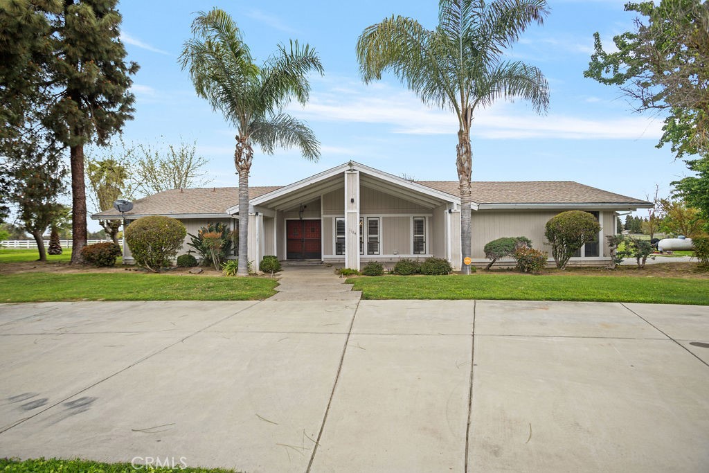 1184 Farmland Ave, Merced, CA 95340