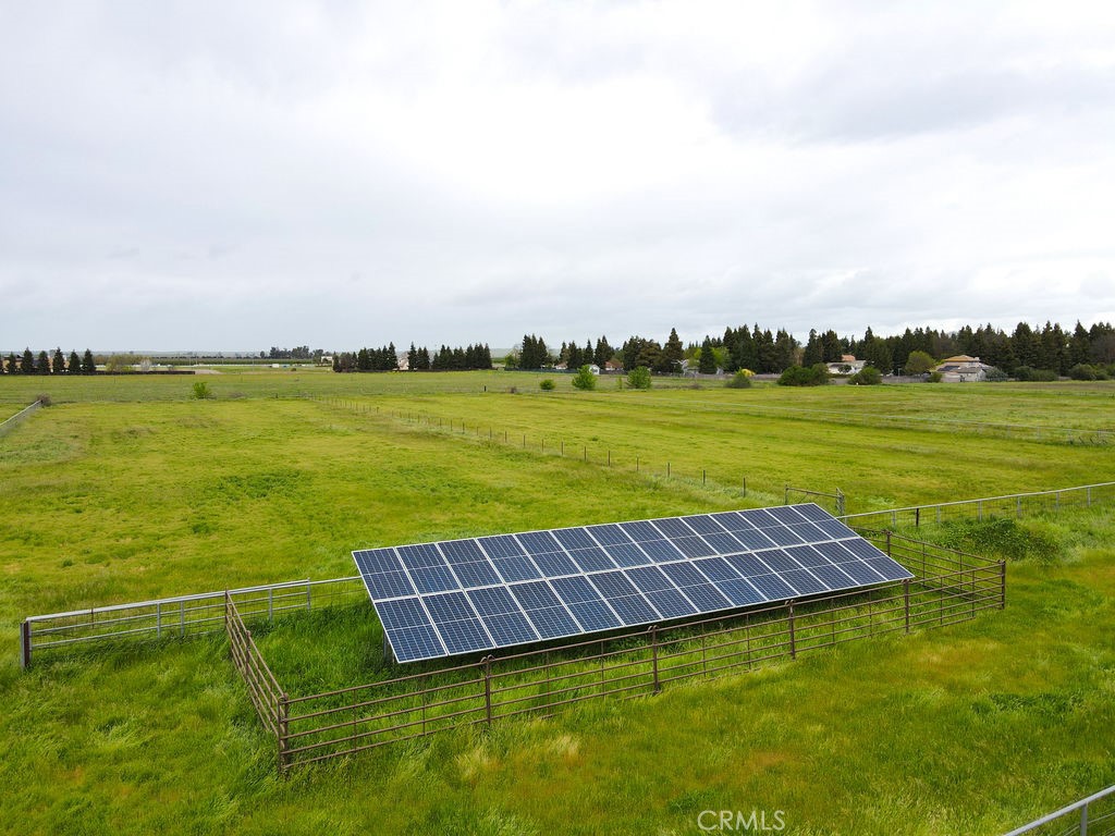 1184 Farmland Ave, Merced, CA 95340