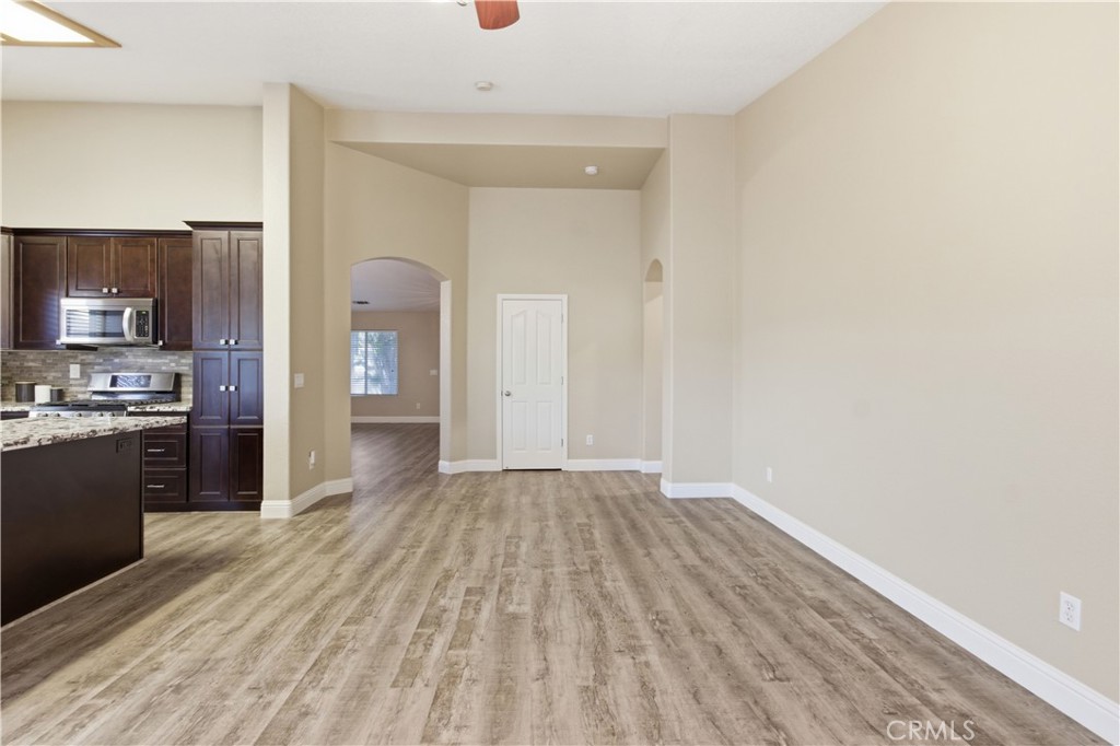 2089 Patriotic Dr, Atwater, CA 95301