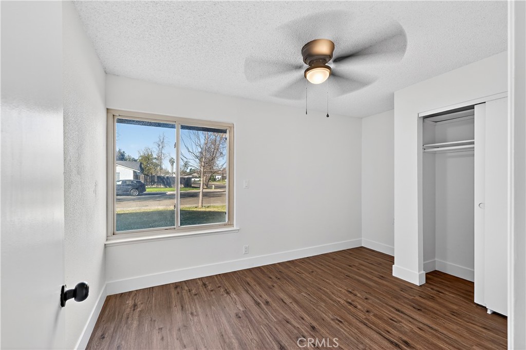 892 Amador Ct, Merced, CA 95340