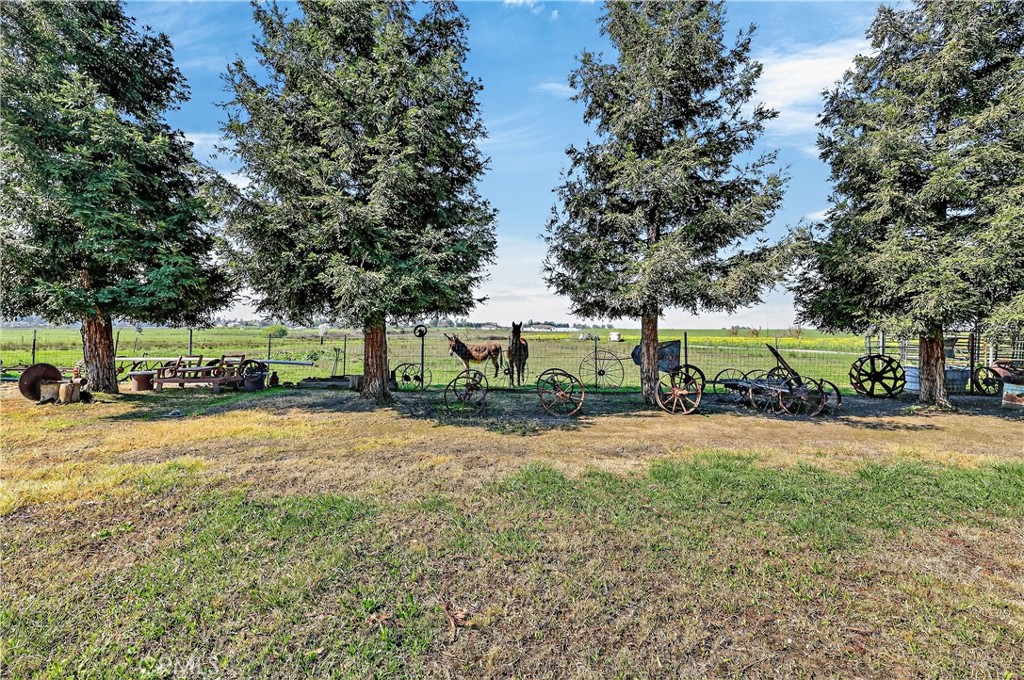 3969 Hatch Rd, Merced, CA 95340