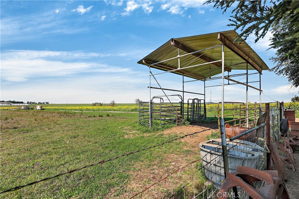 3969 Hatch Rd, Merced, CA 95340