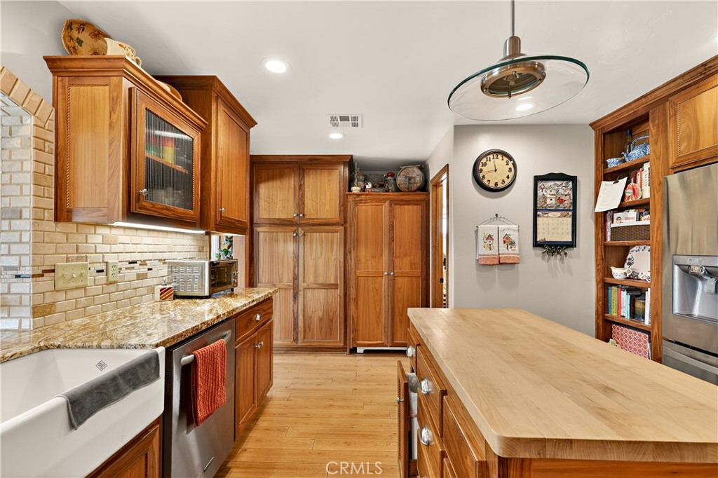 3969 Hatch Rd, Merced, CA 95340