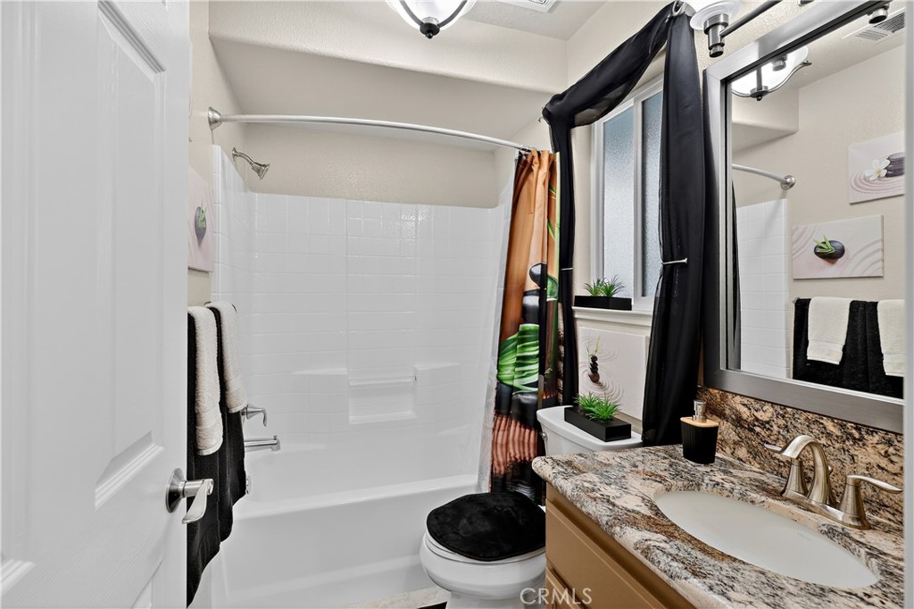 3947 Finch Ct, Merced, CA 95340