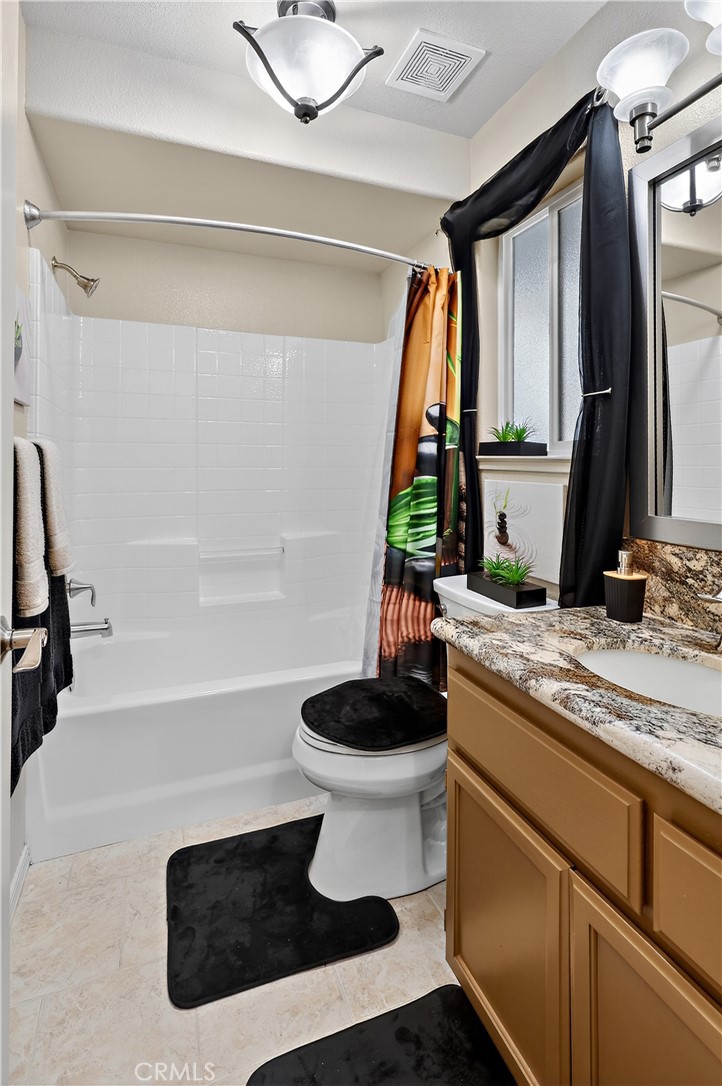 3947 Finch Ct, Merced, CA 95340