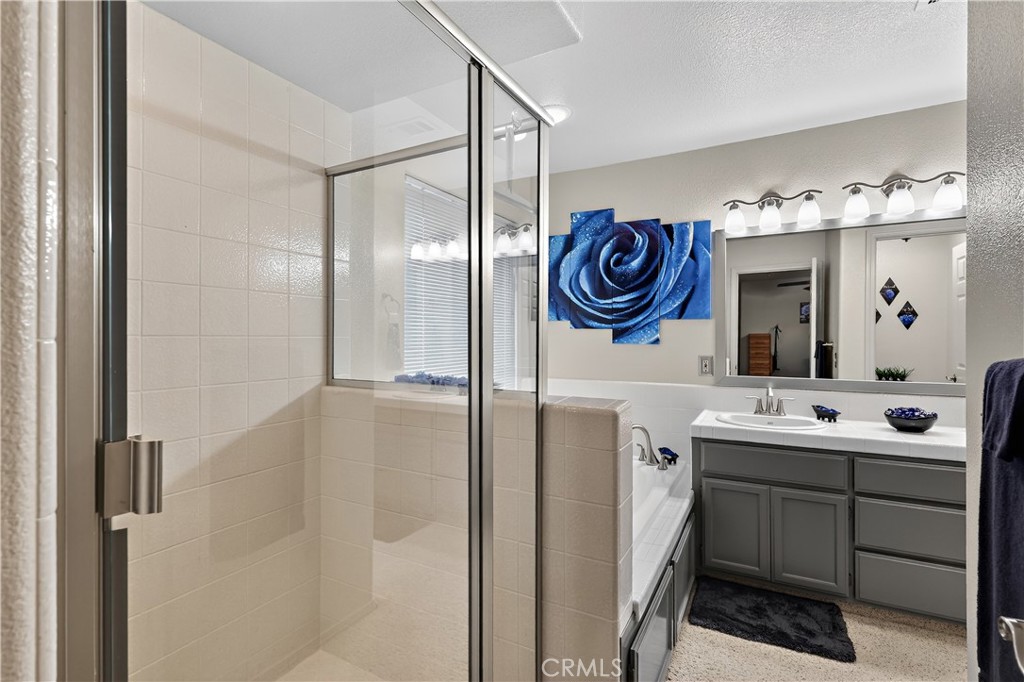 3947 Finch Ct, Merced, CA 95340