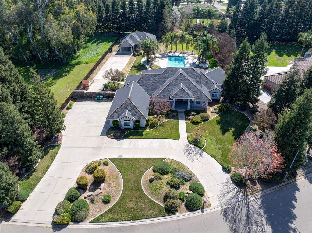 5261 Lucille Ln, Atwater, CA 95301