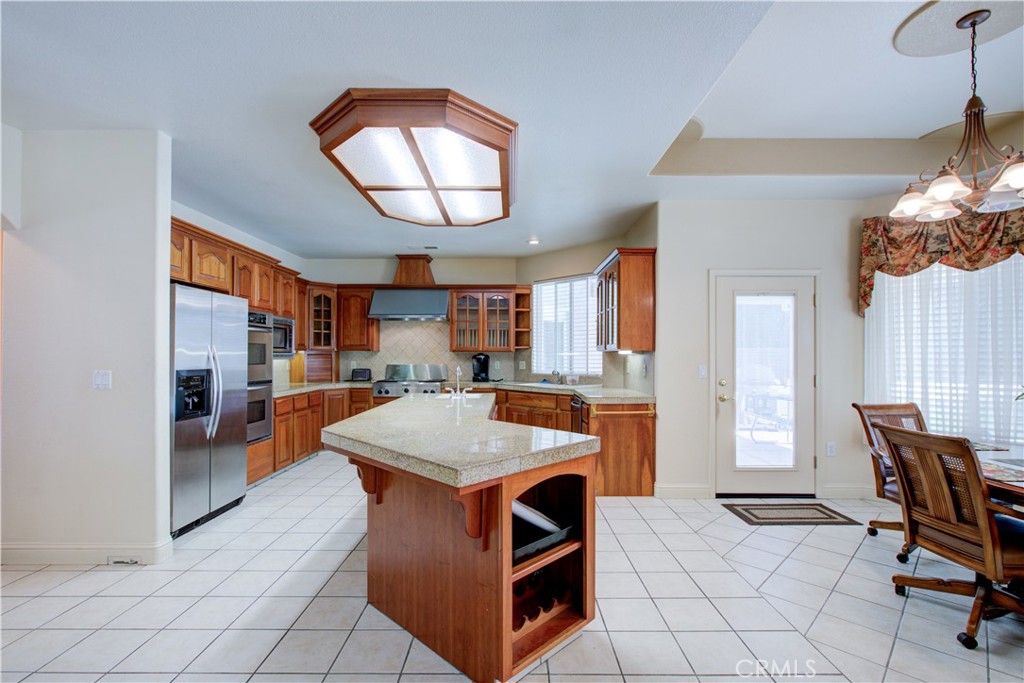 5261 Lucille Ln, Atwater, CA 95301