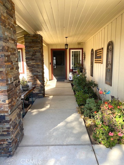 1965 Kimberly Ave, Merced, CA 95340