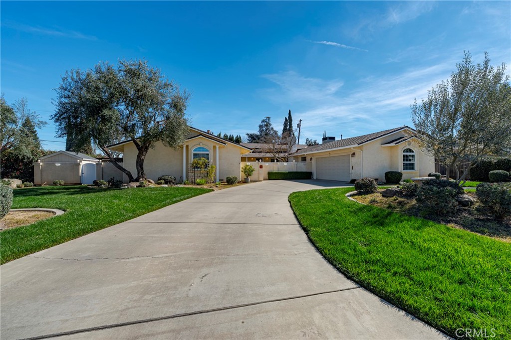 1282 Carolina, Merced, CA 95340