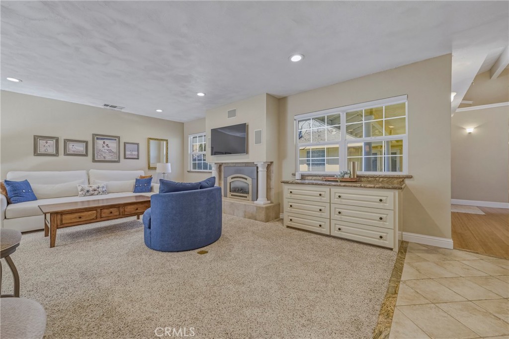 1282 Carolina, Merced, CA 95340