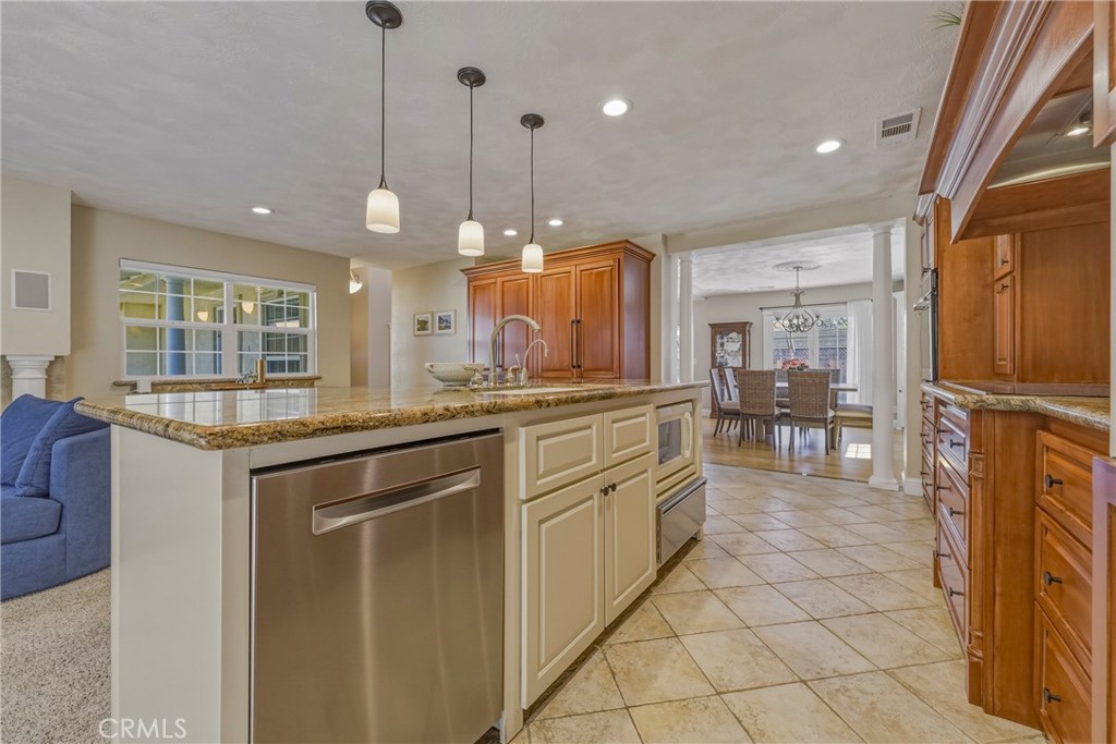 1282 Carolina, Merced, CA 95340