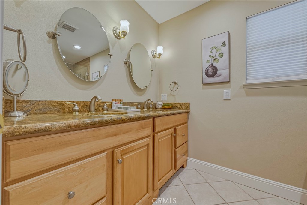 1282 Carolina, Merced, CA 95340