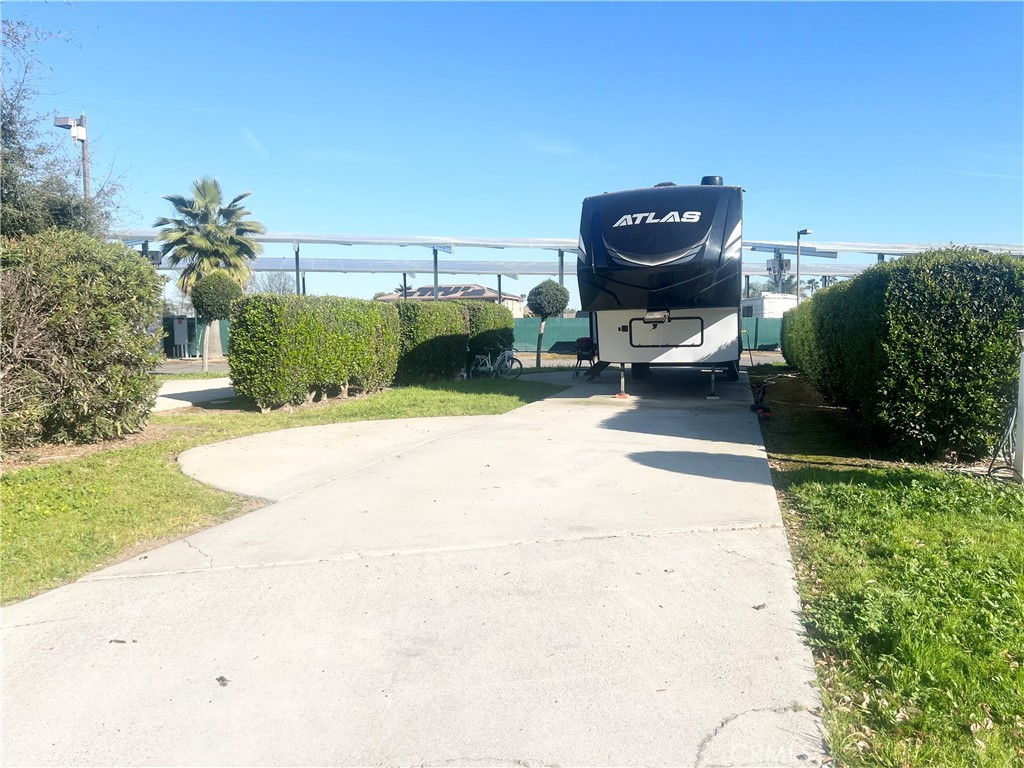 5001 E. Robertson Blvd #49, Chowchilla, CA 93610