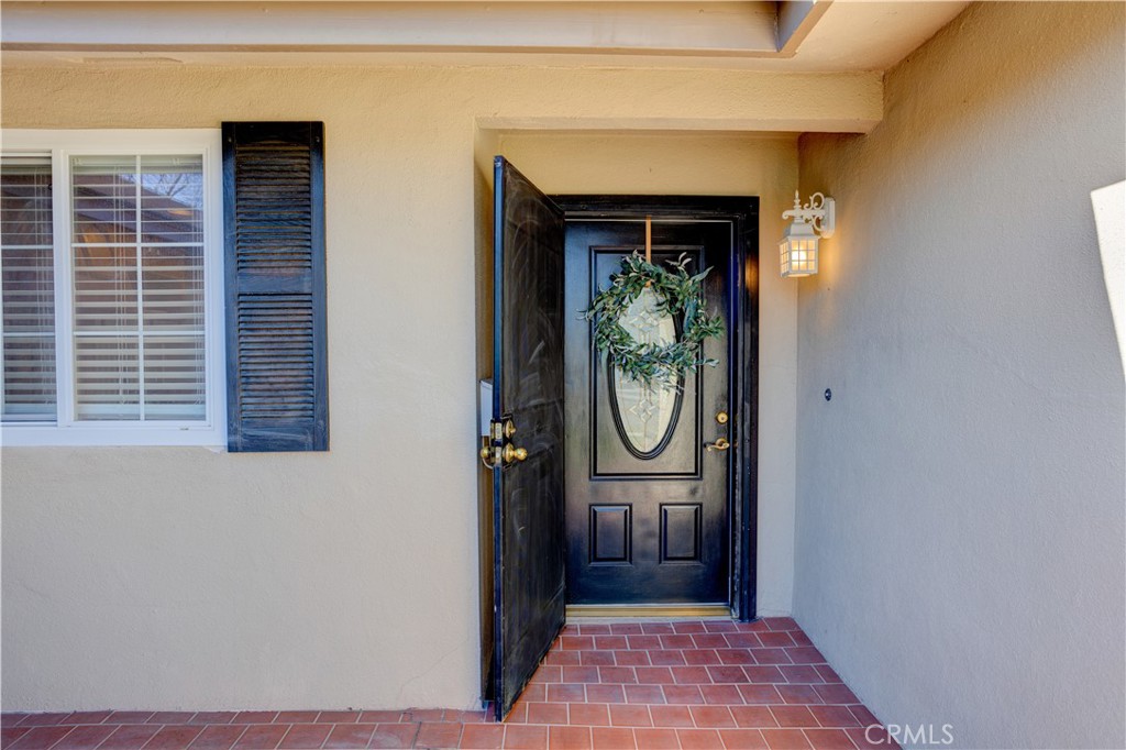 544 Seminole Dr, Merced, CA 95340